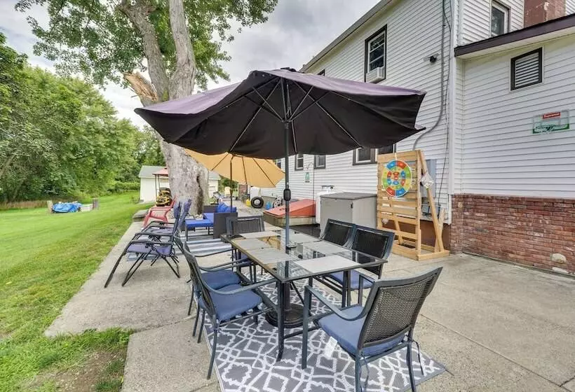Waterfront Wallkill Duplex Home W/ Fire Pits!
