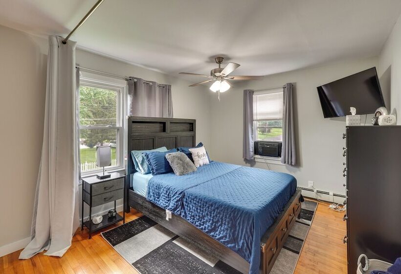 Waterfront Wallkill Duplex Home W/ Fire Pits!