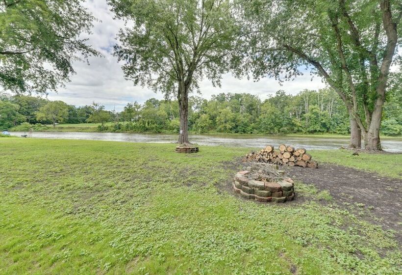 Waterfront Wallkill Duplex Home W/ Fire Pits!