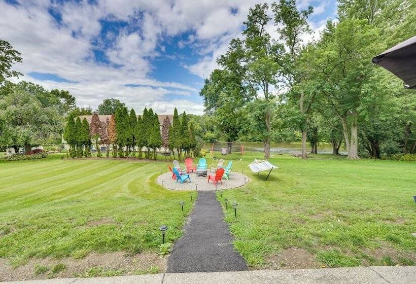 Waterfront Wallkill Duplex Home W/ Fire Pits!