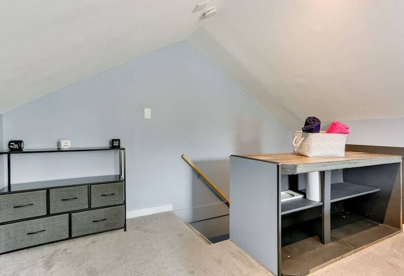 Waterfront Wallkill Duplex Home W/ Fire Pits!