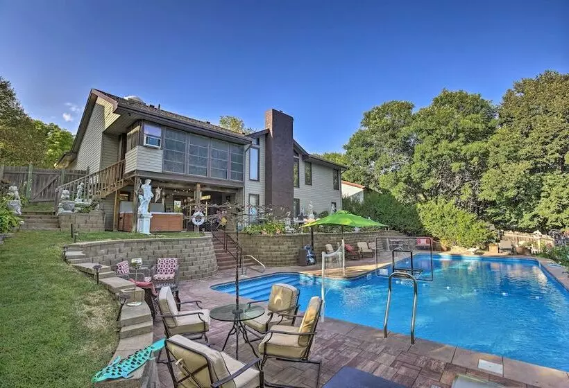 Family Friendly Omaha Oasis ~ 10 Mi To Dtwn!