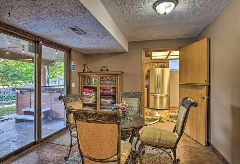 Family Friendly Omaha Oasis ~ 10 Mi To Dtwn!