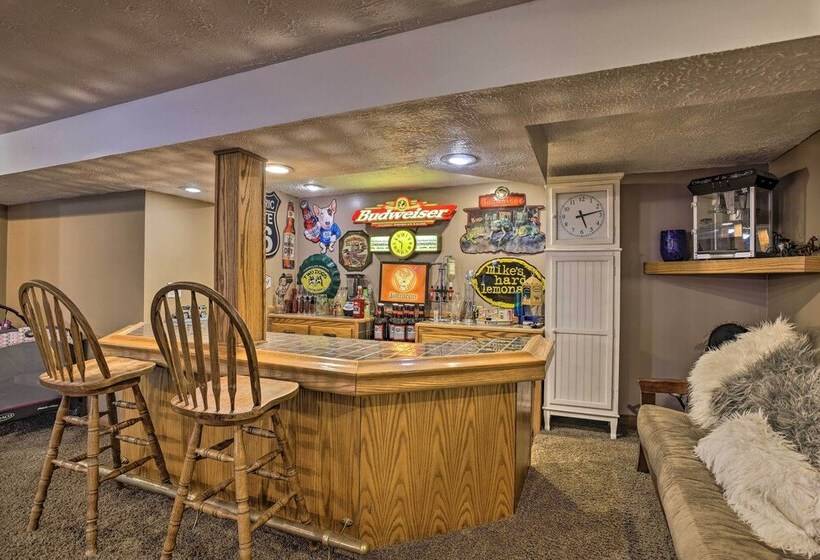 Family Friendly Omaha Oasis ~ 10 Mi To Dtwn!