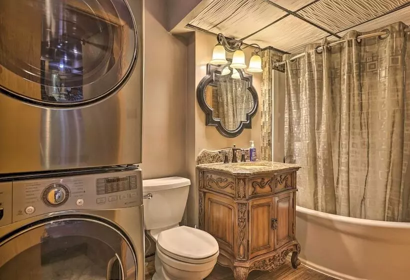 Family Friendly Omaha Oasis ~ 10 Mi To Dtwn!