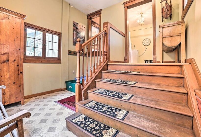 Historic Gaylord Home In Heart Of Downtown!