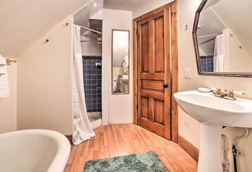 Historic Gaylord Home In Heart Of Downtown!