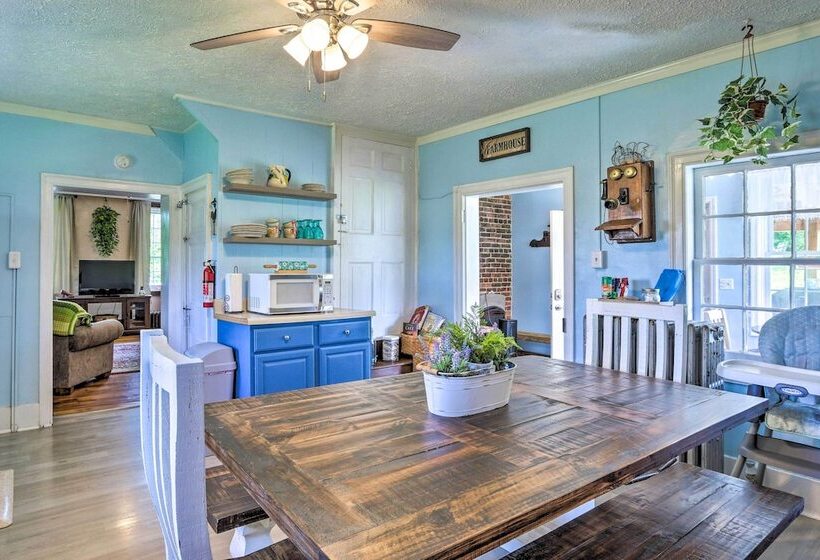 Historic  Hammond House  W/ Wine Country View!