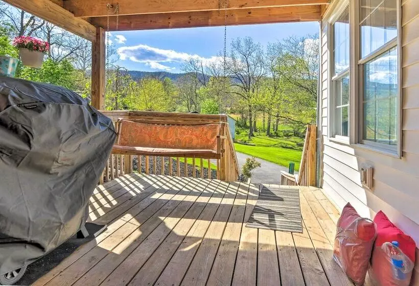 Historic  Hammond House  W/ Wine Country View!