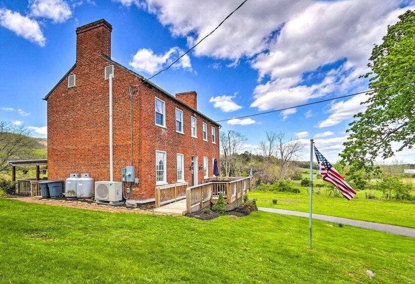 Historic  Hammond House  W/ Wine Country View!