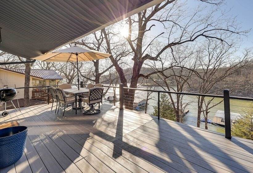 Lakefront Oklahoma Abode Deck, Fire Pit & Grill