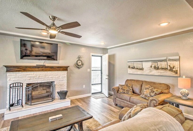 Lakeview Home 1 Mile From Bull Shoals Lake!