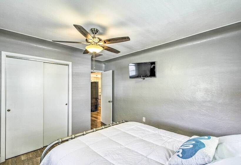 Lakeview Home 1 Mile From Bull Shoals Lake!