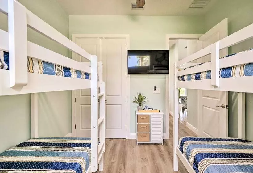 Luxurious Canal Front Retreat W/ Game Room!