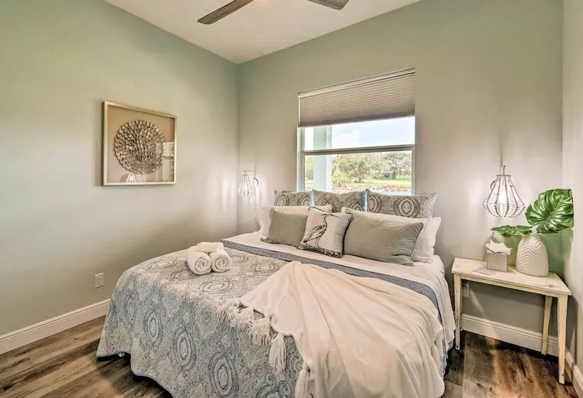 Luxurious Canal Front Retreat W/ Game Room!