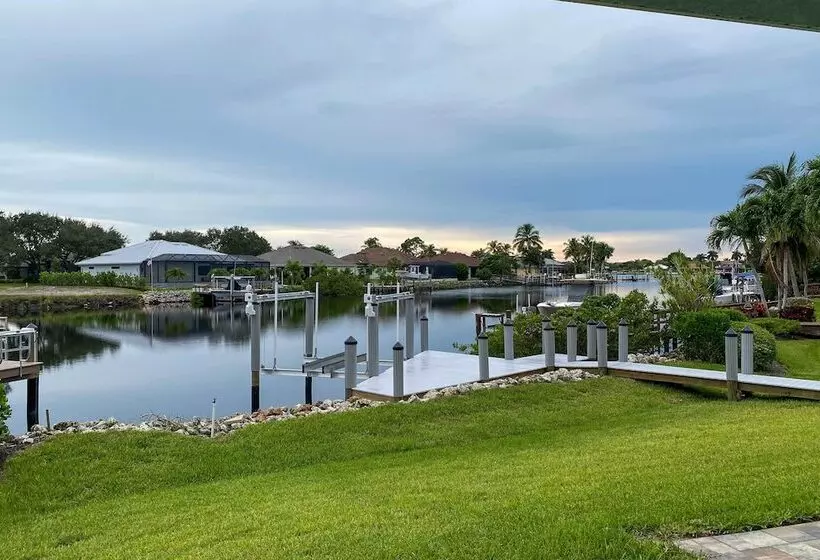 Luxurious Canal Front Retreat W/ Game Room!