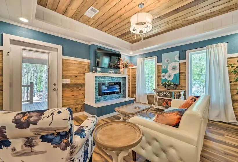 Modern Broken Bow Cabin, Near Lake + Wineries