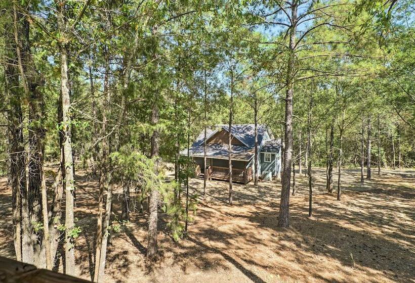 Modern Broken Bow Cabin, Near Lake + Wineries