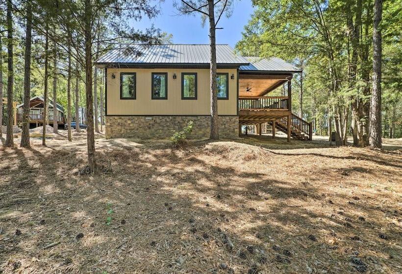 Modern Broken Bow Cabin, Near Lake + Wineries