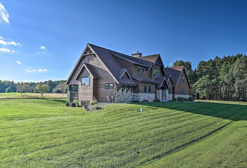 Northern Bay Resort Home   Half Mi To Lake!