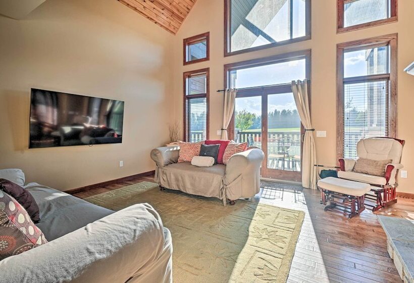 Northern Bay Resort Home   Half Mi To Lake!