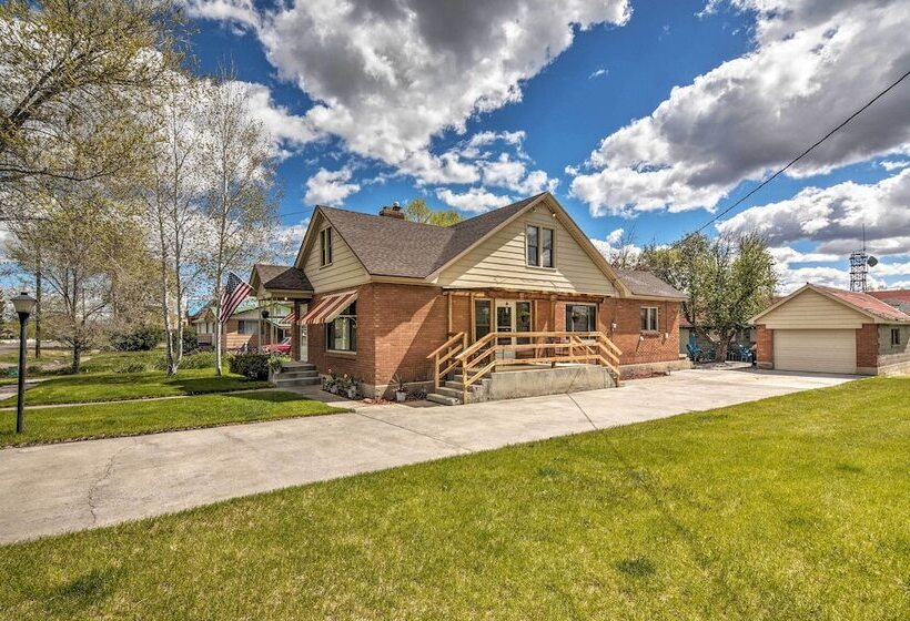 Panguitch Home W/ Patio ~ 24 Mi To Bryce Canyon