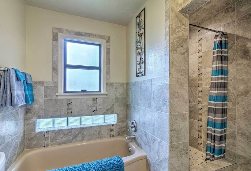 Panguitch Home W/ Patio ~ 24 Mi To Bryce Canyon