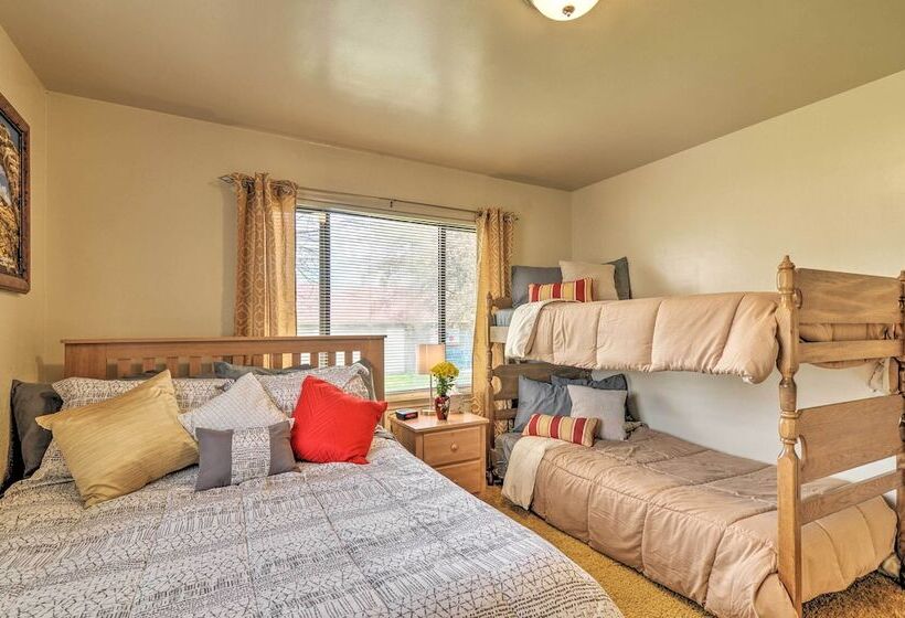 Panguitch Home W/ Patio ~ 24 Mi To Bryce Canyon