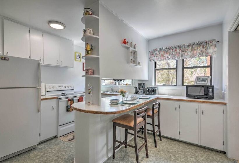 Panguitch Home W/ Patio ~ 24 Mi To Bryce Canyon