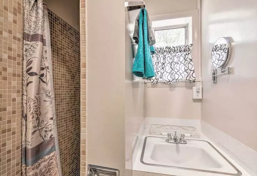 Panguitch Home W/ Patio ~ 24 Mi To Bryce Canyon