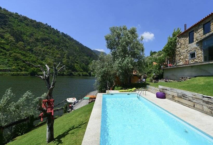 פנסיון Casas De Pousadouro 1043