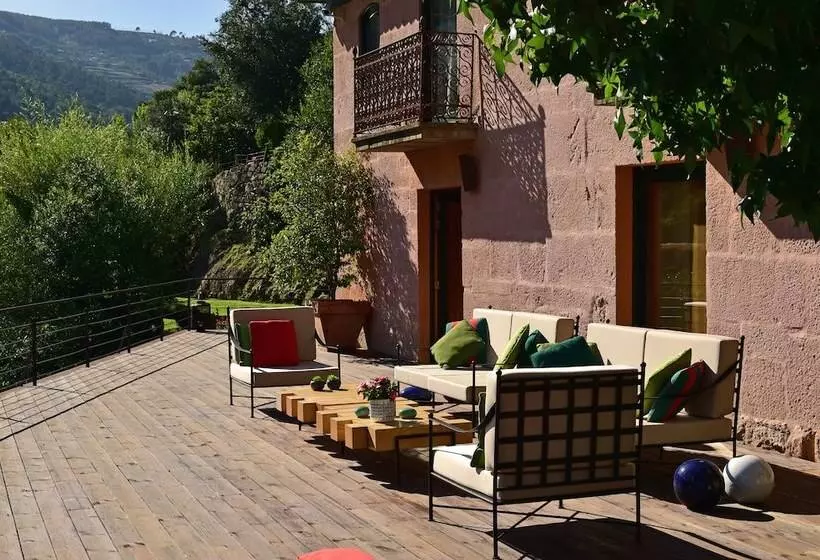 ペンション Casas De Pousadouro 1043