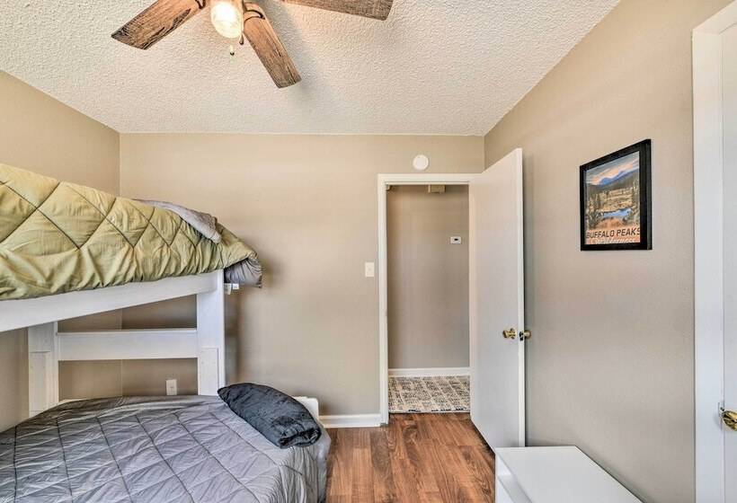 Pet Friendly Home Near Downtown Buena Vista!