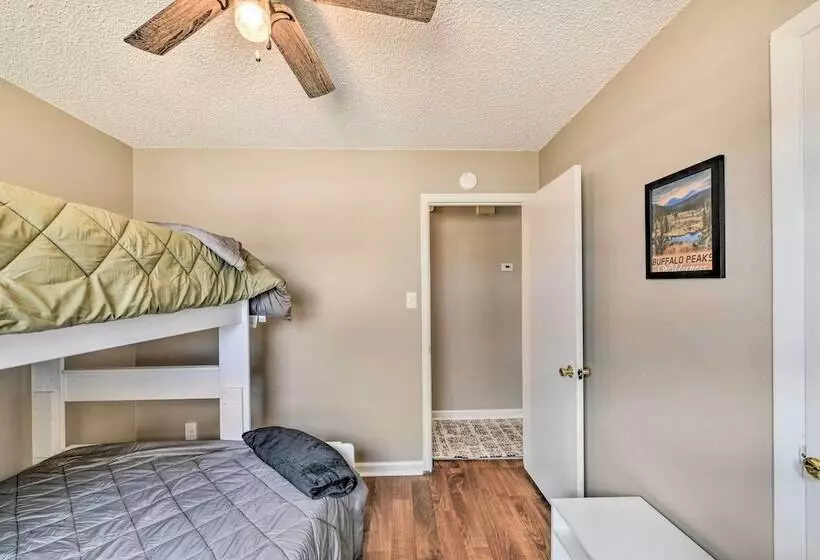 Pet Friendly Home Near Downtown Buena Vista!