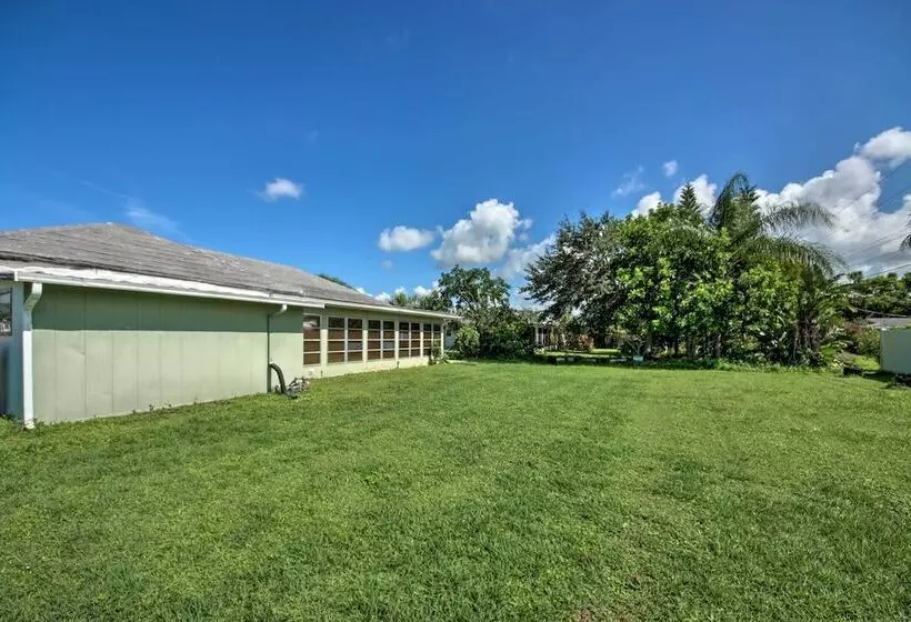 Port Charlotte Retreat ~ 4 Mi To Beach Park!