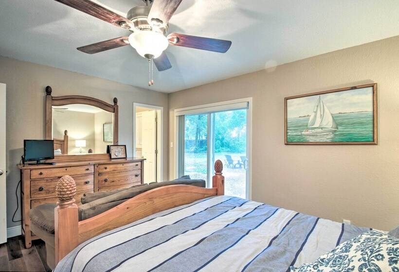 Quiet Retreat W/ Fire Pit ~ 4 Miles To Pensacola!