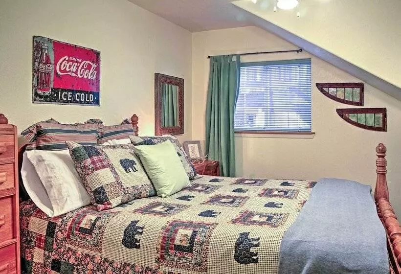 Quiet Ruidoso Hideaway   2 Mi To Grindstone Lake!