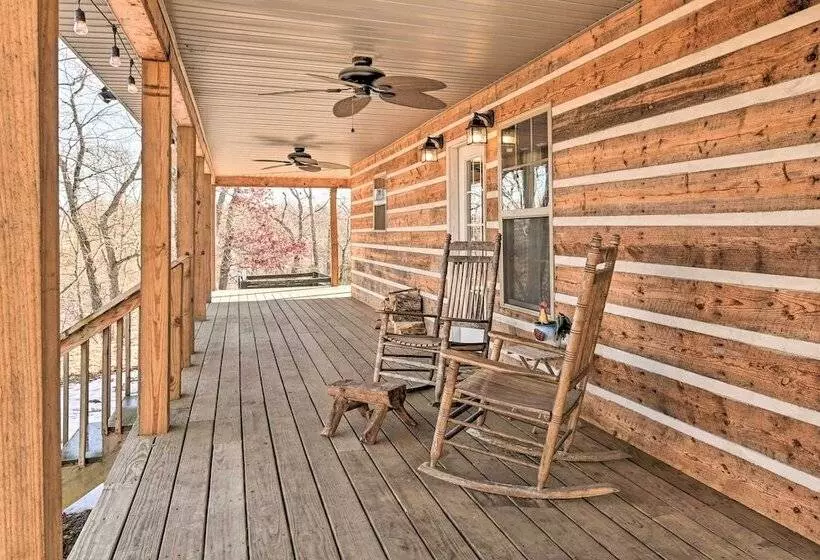 Quiet & Secluded Berea Cabin On 70 Acre Farm!