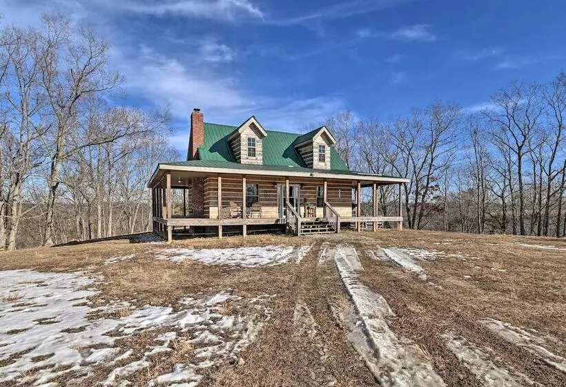 Quiet & Secluded Berea Cabin On 70 Acre Farm!