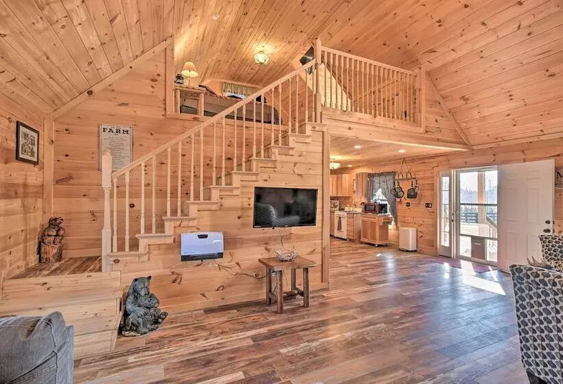 Quiet & Secluded Berea Cabin On 70 Acre Farm!