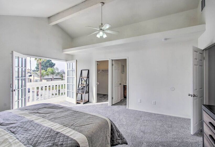 Renovated Bakersfield Home W/ Private Yard!