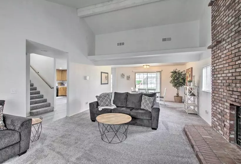 Renovated Bakersfield Home W/ Private Yard!