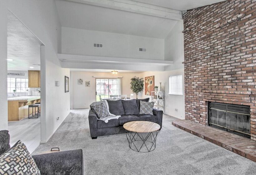 Renovated Bakersfield Home W/ Private Yard!