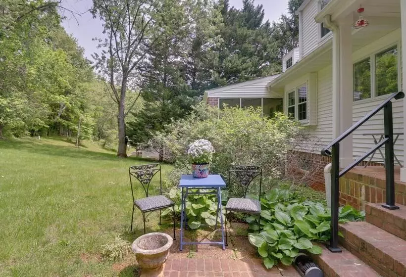 Rural And Spacious Virginia Home On ~ 2 Acres!