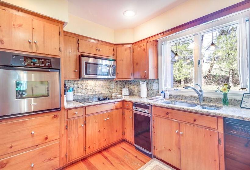 Rural And Spacious Virginia Home On ~ 2 Acres!