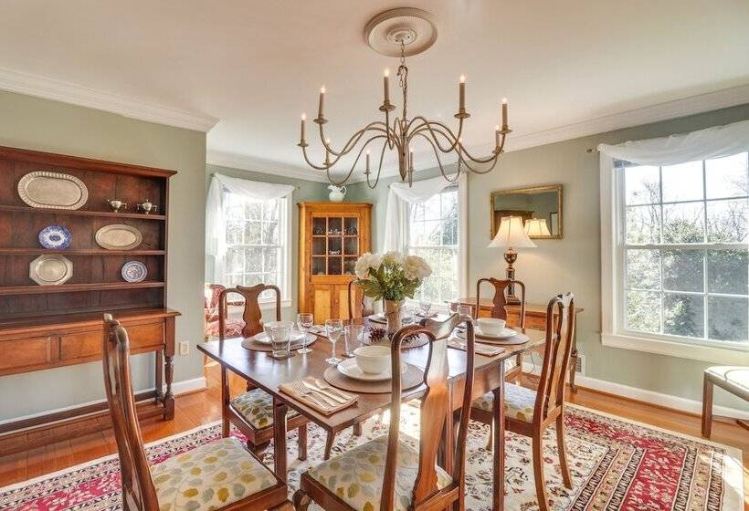 Rural And Spacious Virginia Home On ~ 2 Acres!