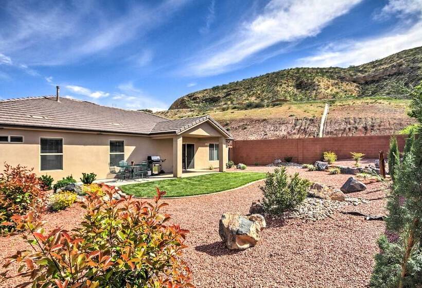 Scenic La Verkin Home: 20 Mi To Zion National Park