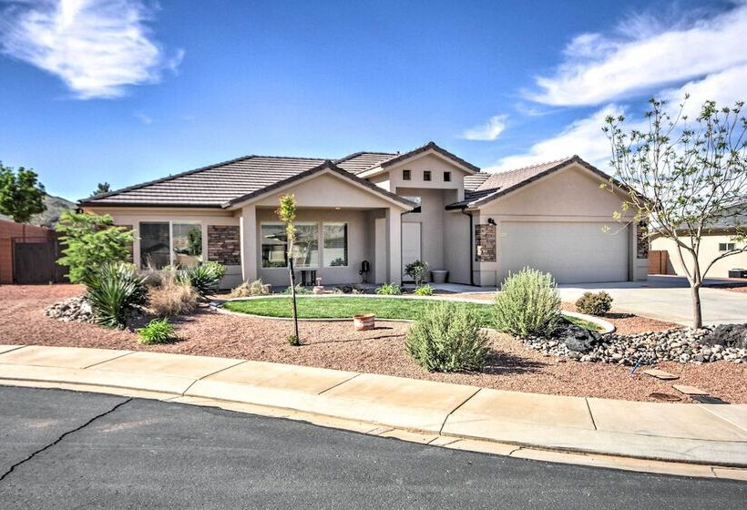 Scenic La Verkin Home: 20 Mi To Zion National Park