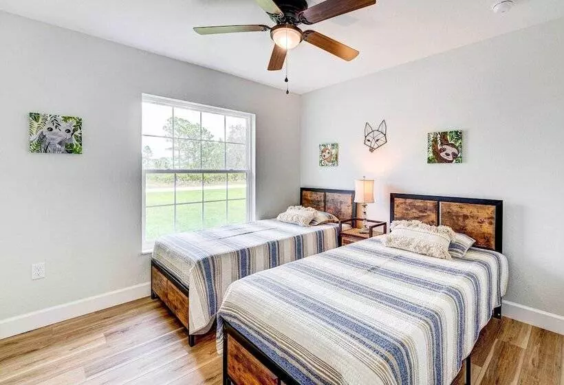 Sebring  Sand Trap  Home   Swim & Golf!