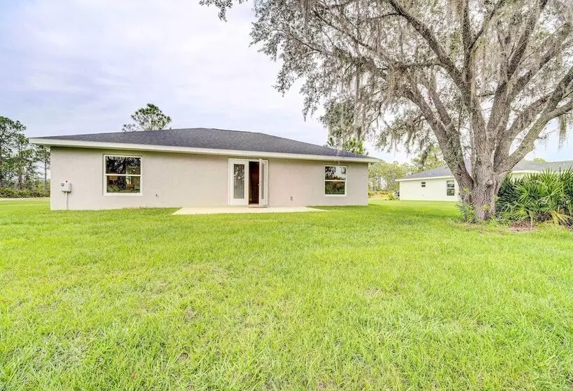 Sebring  Sand Trap  Home   Swim & Golf!